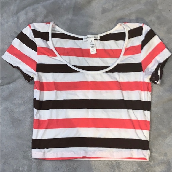American Apparel Tops - ❄️5/$20 America apparel crop top